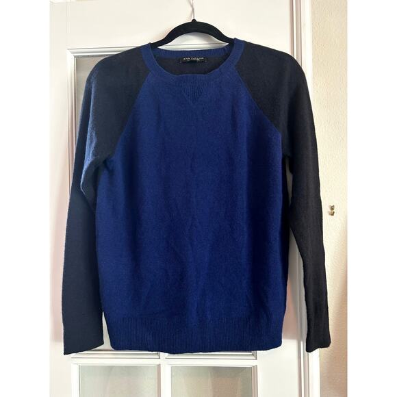 100% Cashmere Black & Blue scoop neck long sleeve sweater jumper cozycore - Picture 3 of 7